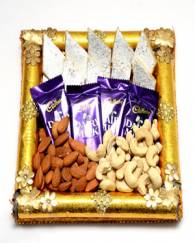Send Diwali Sweets Thali Gifts